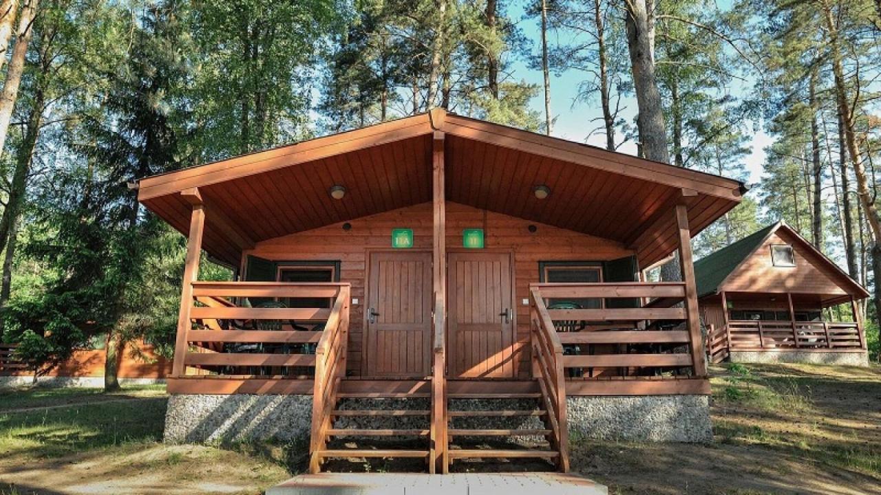 Zawiaty Na Kaszubach Domki Nad Jeziorem Czarna Dabrowka Kültér fotó